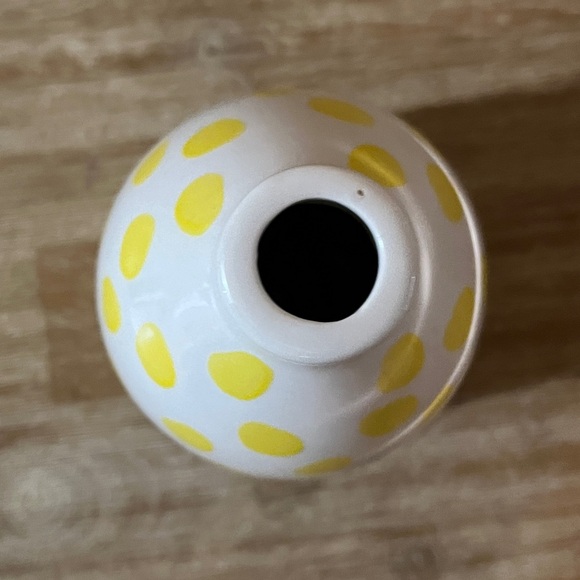 Threshold. White Vase with Yellow Polka Dots. (2 of 2) - Picture 3 of 3
